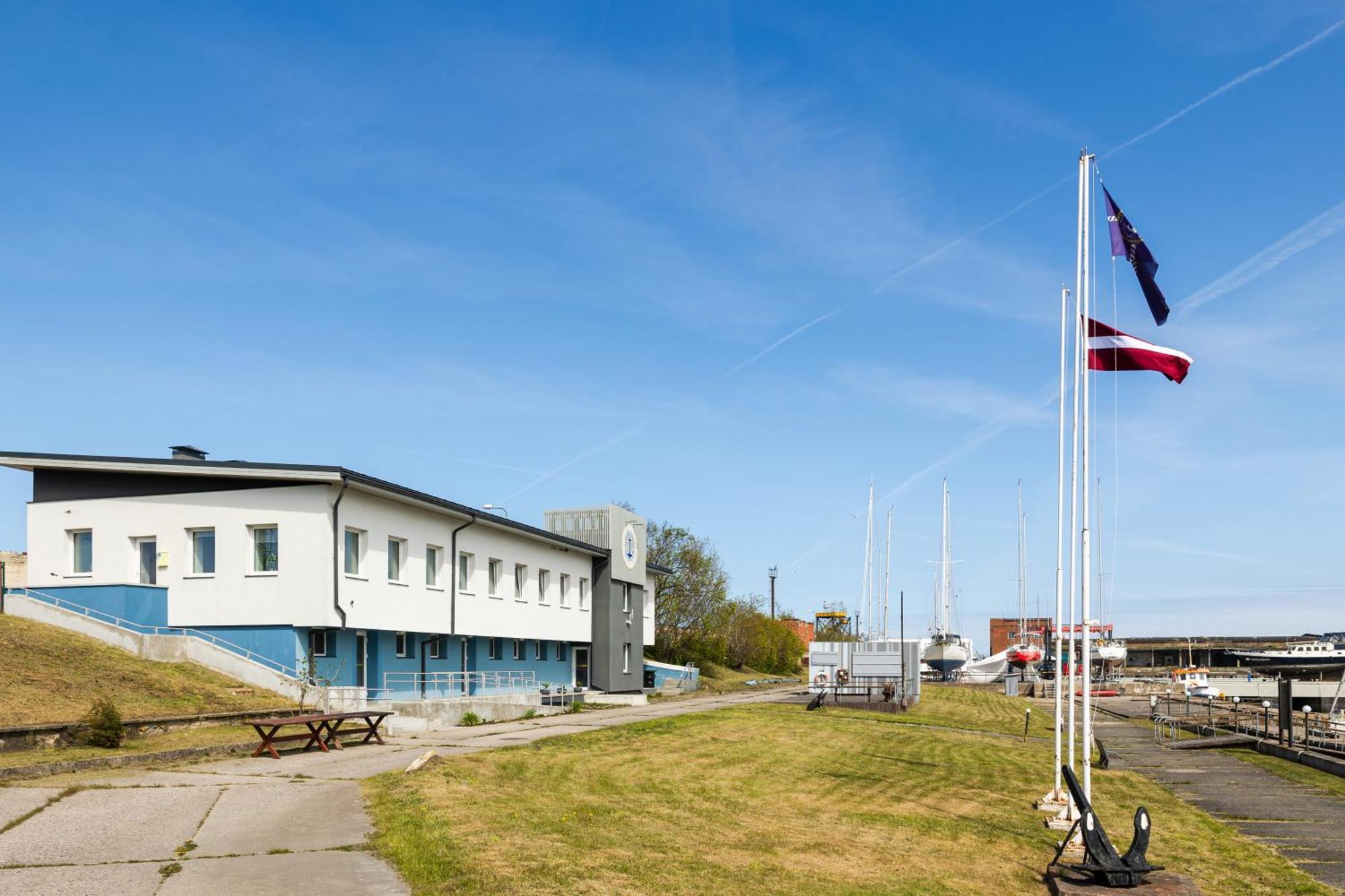 Ventspils Jahtu Osta, Ventspils Marinaアパートメント エクステリア 写真