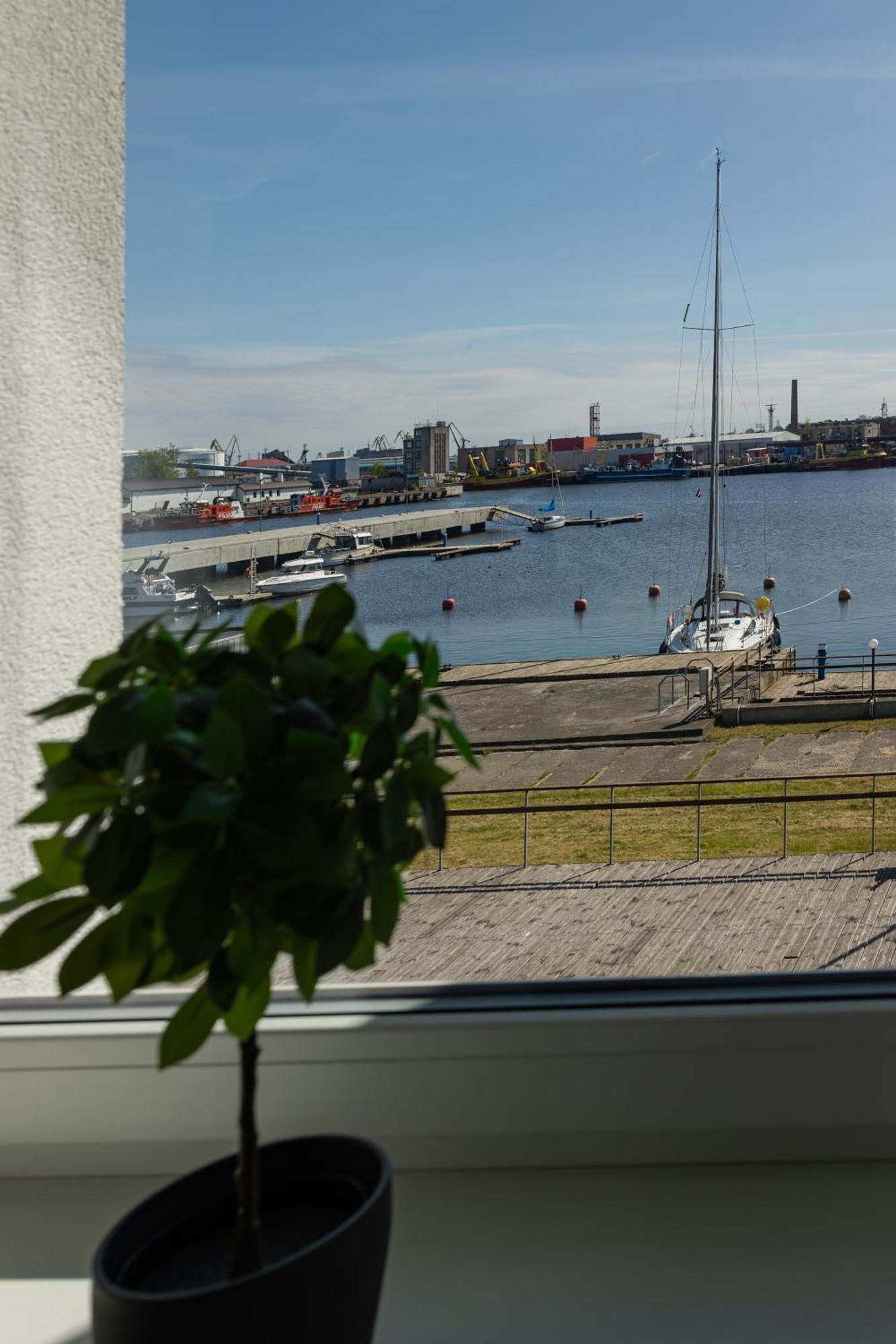Ventspils Jahtu Osta, Ventspils Marinaアパートメント エクステリア 写真